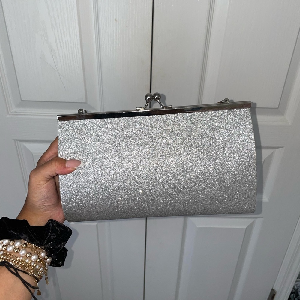 Silver prom\formal clutch